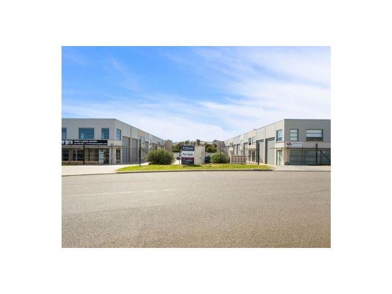 11/27 Erceg Road, Yangebup WA 6164