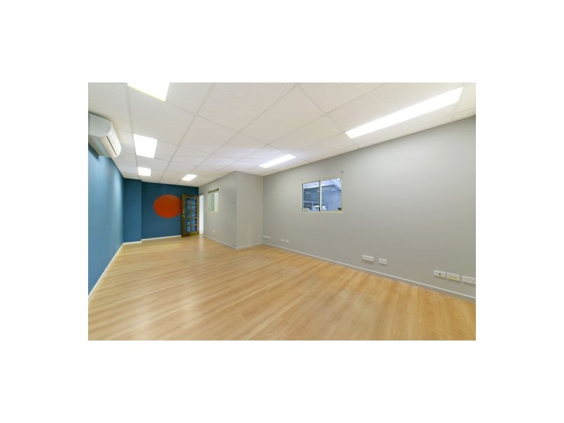 Unit 3/4 Flindell Street, O’connor WA 6163