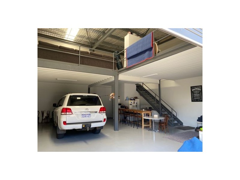 U3/19 Rawlinson St, O’connor WA 6163