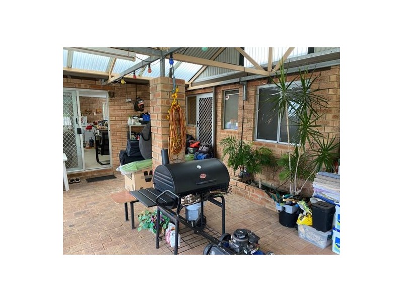 2 Tuart Place, Yangebup WA 6164