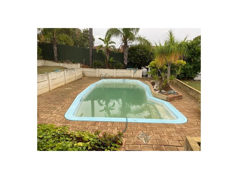 2 Tuart Place, Yangebup WA 6164