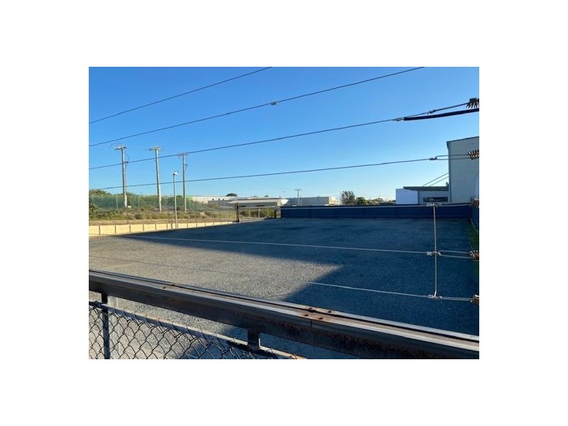 1 Sequoia Place, Bibra Lake WA 6163