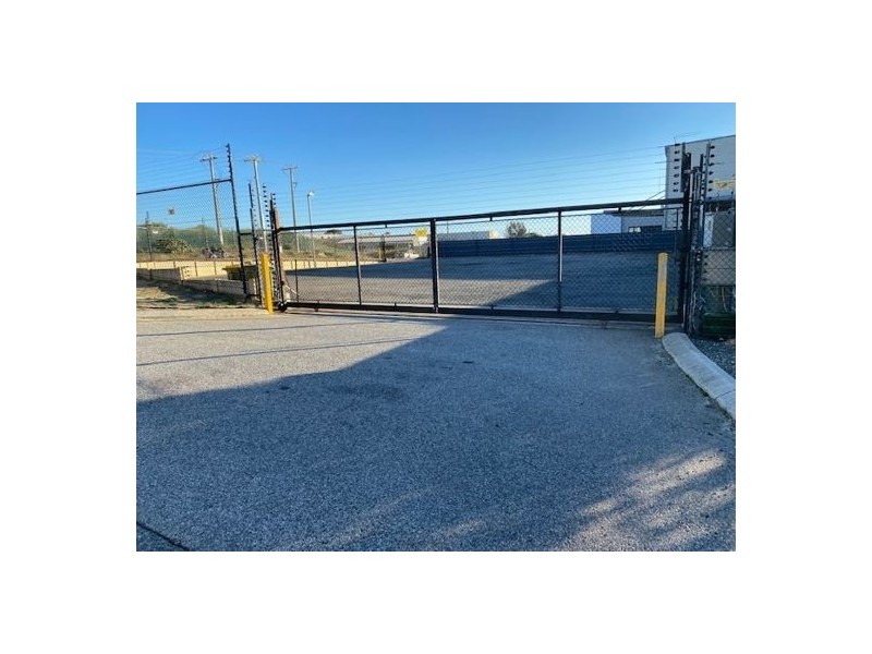 1 Sequoia Place, Bibra Lake WA 6163