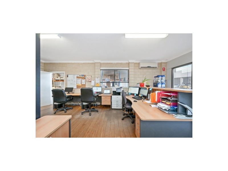 12/6 Quarimor Street, Bibra Lake WA 6163