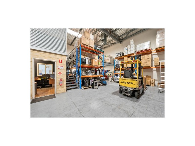 12/6 Quarimor Street, Bibra Lake WA 6163