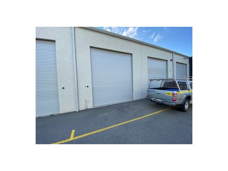 4/55 Erceg Road, Yangebup WA 6164