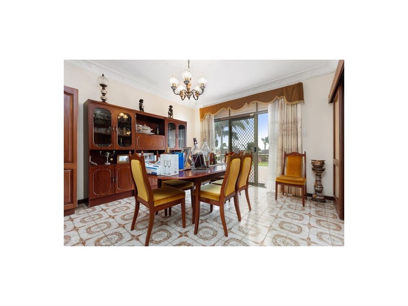 19 Hobley Way, Spearwood WA 6163