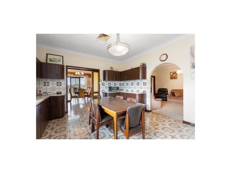 19 Hobley Way, Spearwood WA 6163