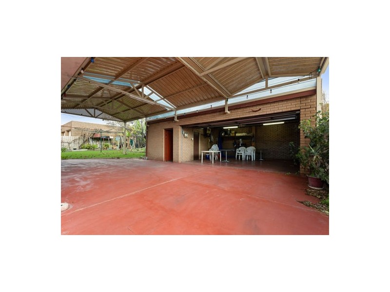 19 Hobley Way, Spearwood WA 6163