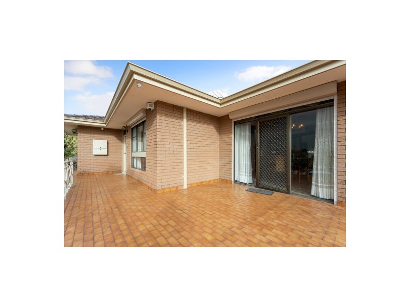 19 Hobley Way, Spearwood WA 6163