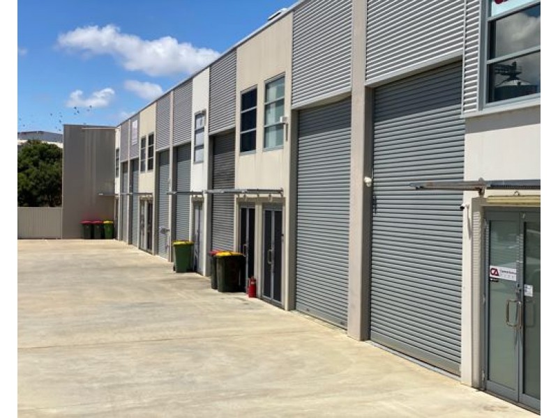 2/27 Erceg Road, Yangebup WA 6164