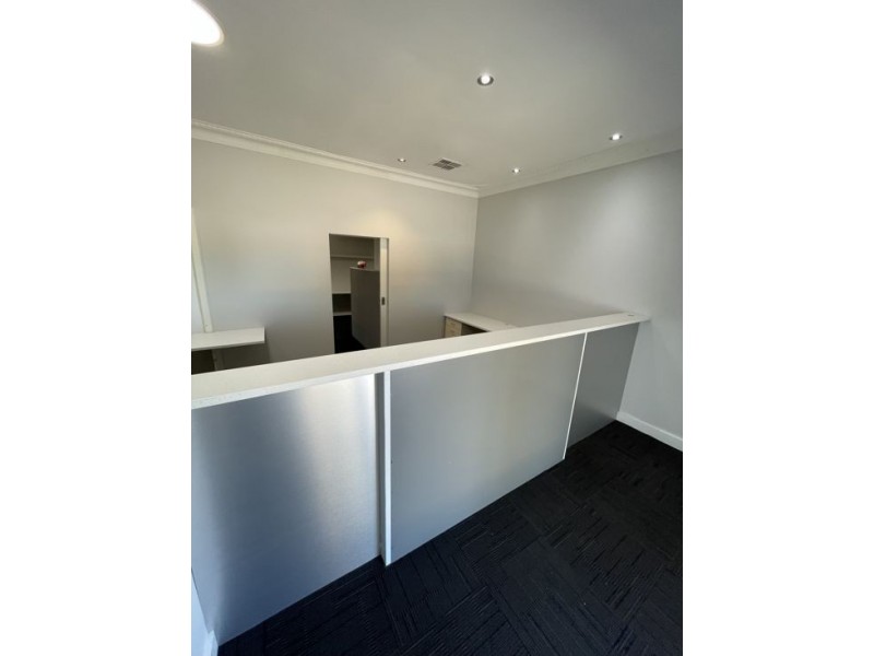 34 Reynolds Road, Applecross WA 6153