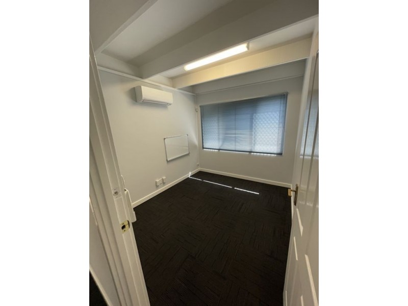 34 Reynolds Road, Applecross WA 6153