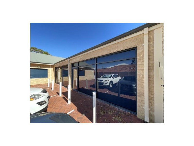 77A North Lake Rd, Myaree WA 6154