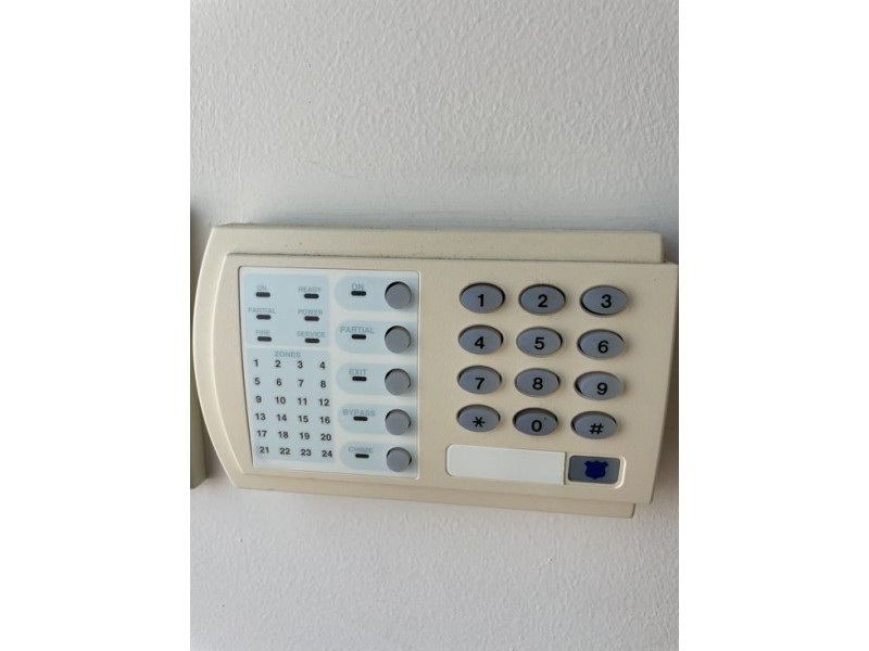 77A North Lake Rd, Myaree WA 6154