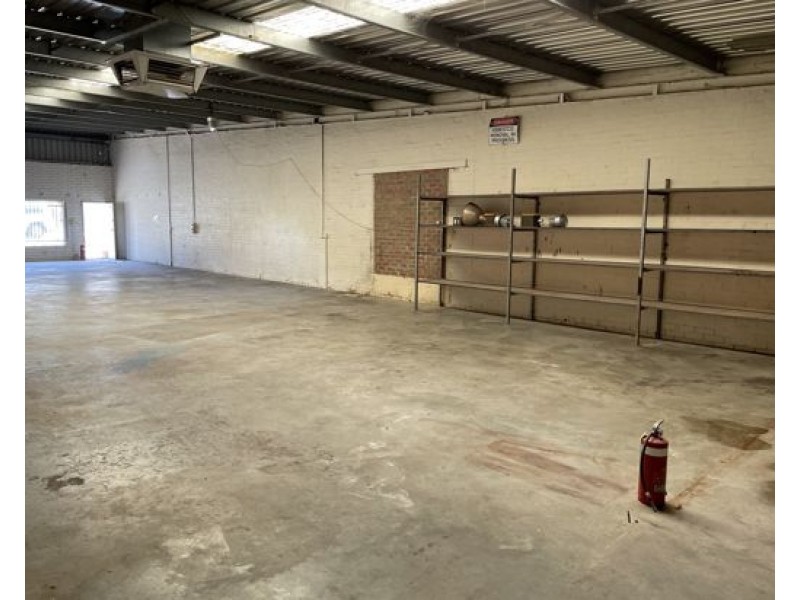 2/11 Roper Street, O’connor WA 6163