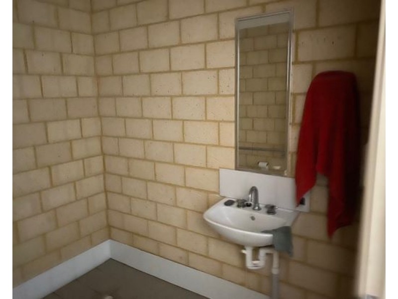 3/8 Cascara Corner, Bibra Lake WA 6163