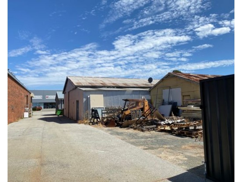 72 McCoy Street, Myaree WA 6154