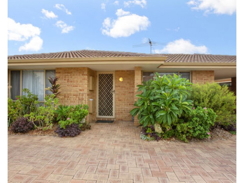 61B Holman Street, Alfred Cove WA 6154