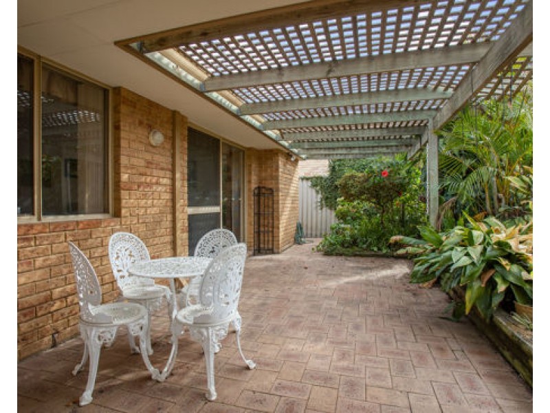 61B Holman Street, Alfred Cove WA 6154