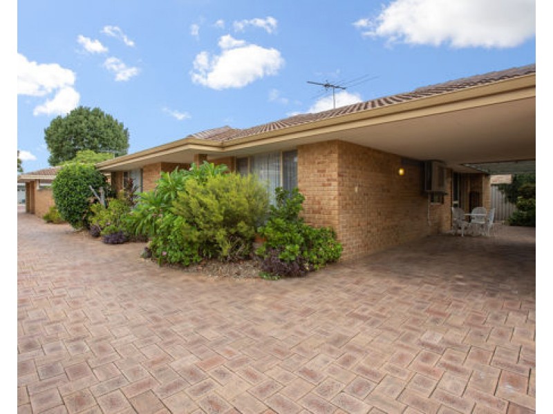 61B Holman Street, Alfred Cove WA 6154