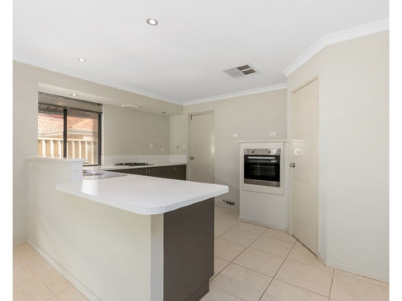 19 Acapulco Way, Southern River WA 6110