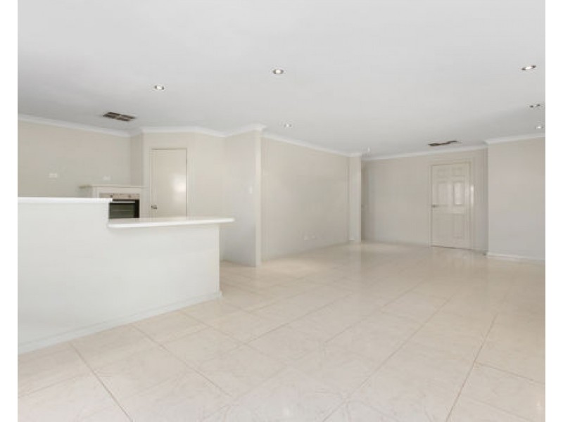 19 Acapulco Way, Southern River WA 6110