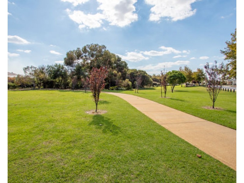 19 Acapulco Way, Southern River WA 6110