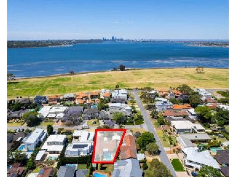 16A Peter Street, Attadale WA 6156