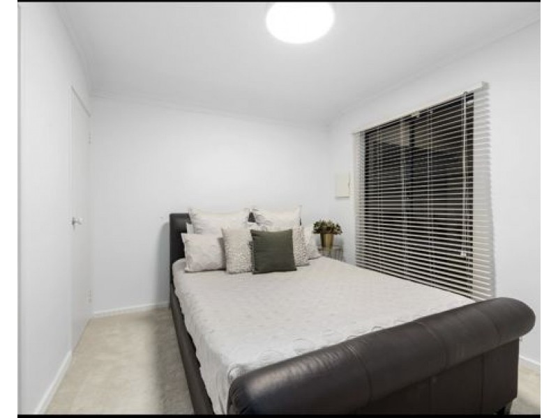 7 Cormack Road, Alfred Cove WA 6154