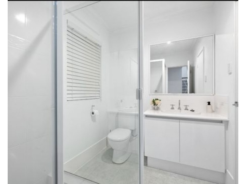 7 Cormack Road, Alfred Cove WA 6154