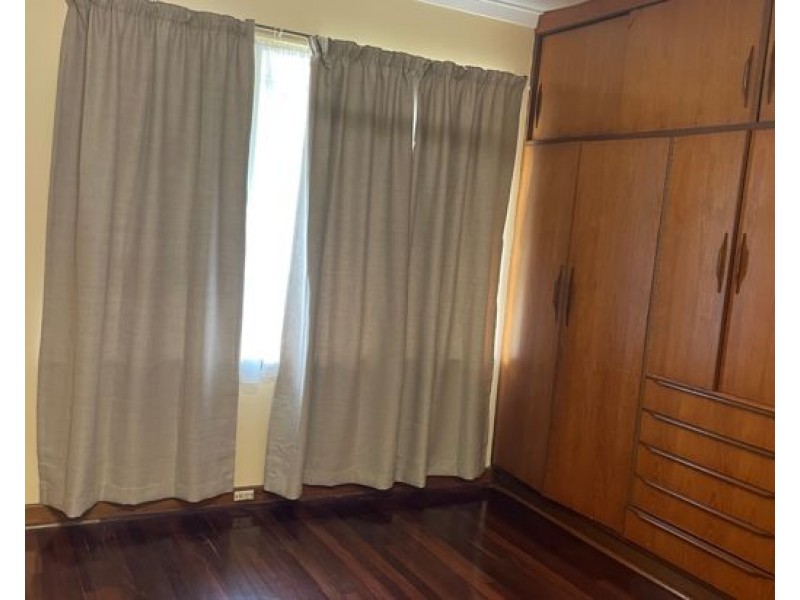 117 Riseley Street, Ardross WA 6153