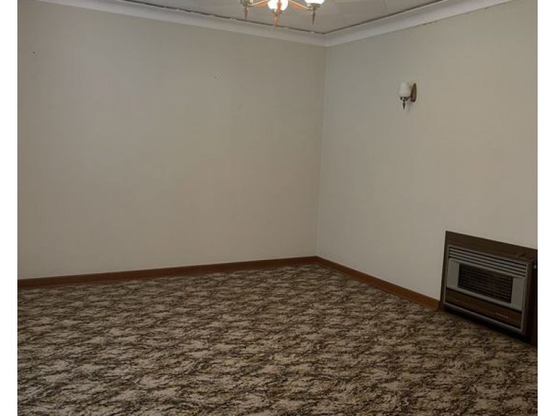 8 Cowan street, Alfred Cove WA 6154