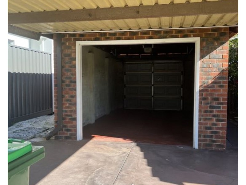 8 Cowan street, Alfred Cove WA 6154