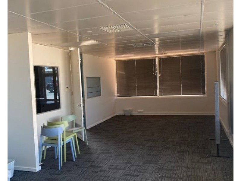 6/223 Rockingham Road, Spearwood WA 6163