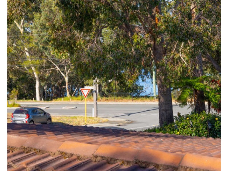 13 Giddens Court, North Lake WA 6163