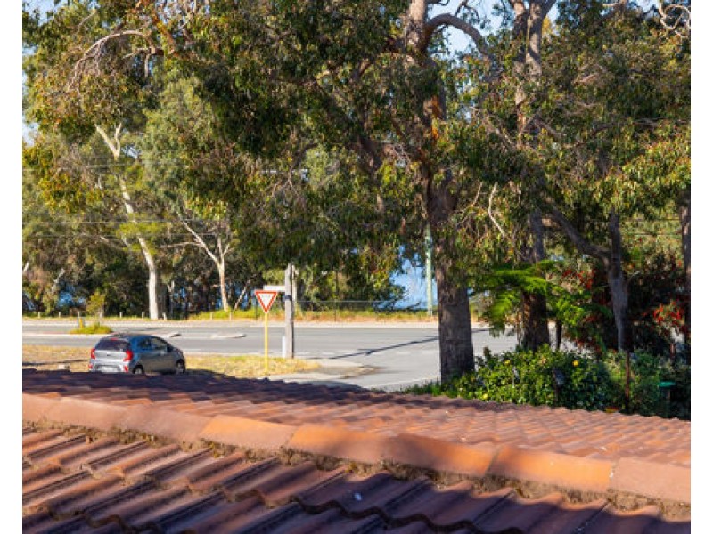 13 Giddens Court, North Lake WA 6163