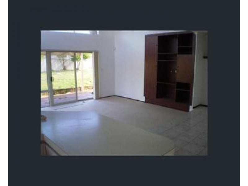 5 Dumas Close, Winthrop WA 6150