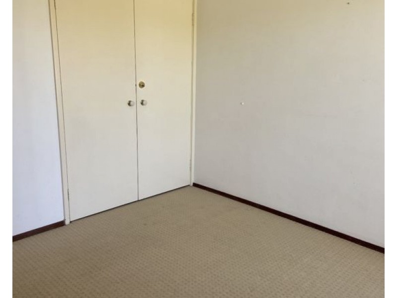 5 Dumas Close, Winthrop WA 6150