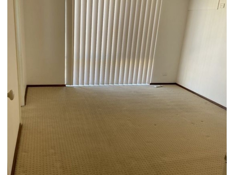 5 Dumas Close, Winthrop WA 6150