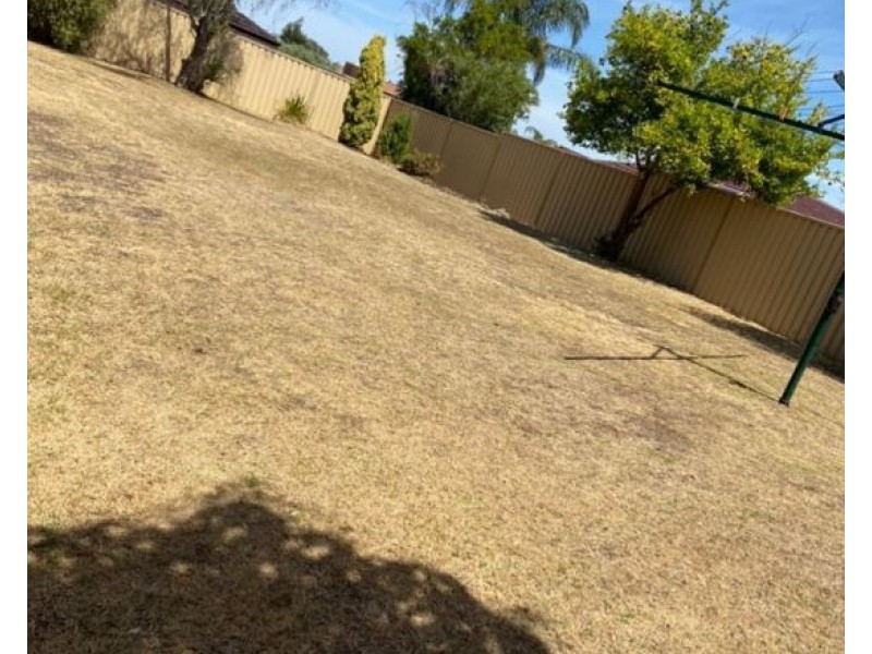 5 Dumas Close, Winthrop WA 6150