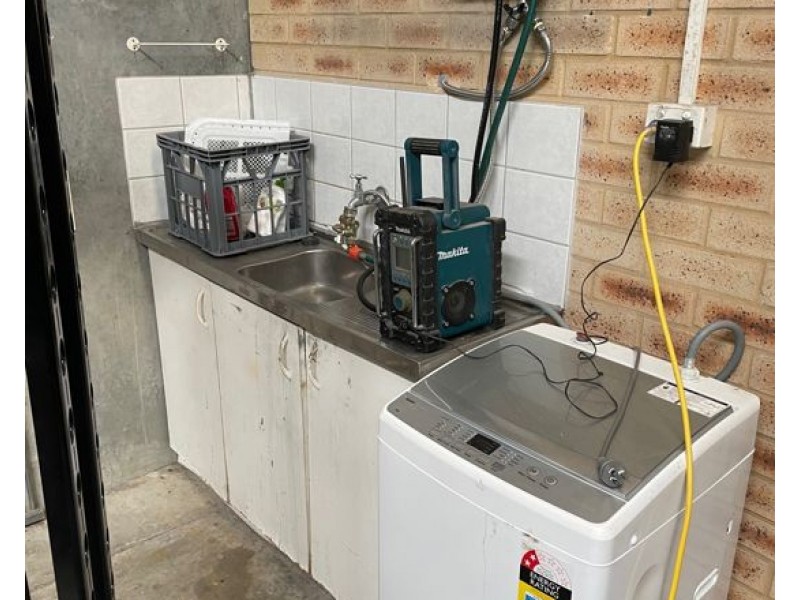 4/30 Howson Way, Bibra Lake WA 6163