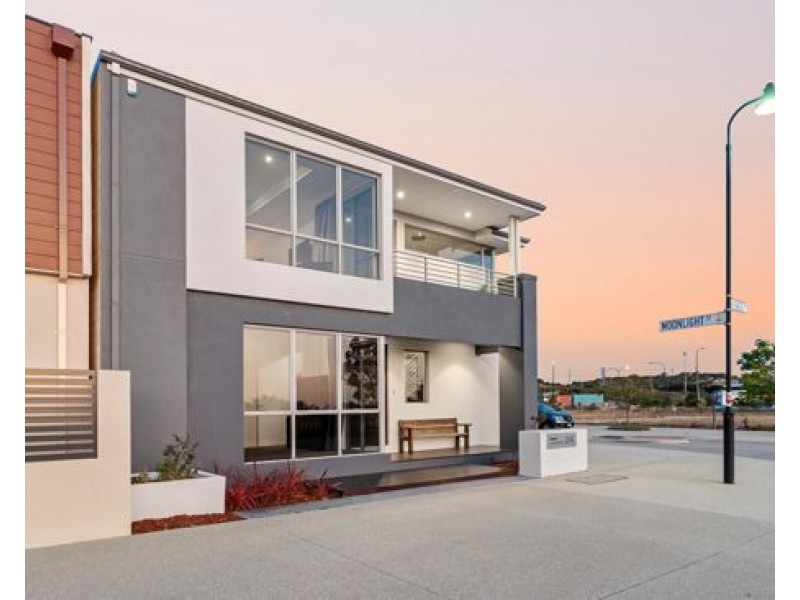 24 Gage Road, North Coogee WA 6163