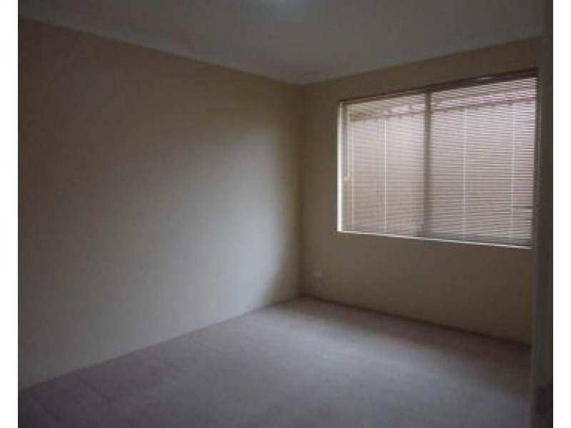 2 15 Recreation Road, Hamilton Hill WA 6163