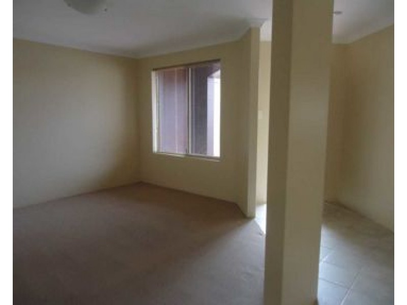 2 15 Recreation Road, Hamilton Hill WA 6163