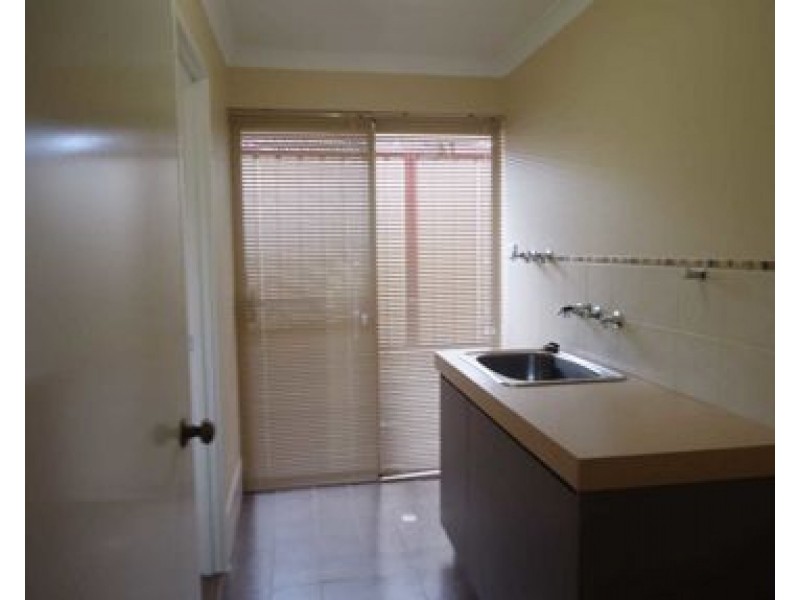 2 15 Recreation Road, Hamilton Hill WA 6163