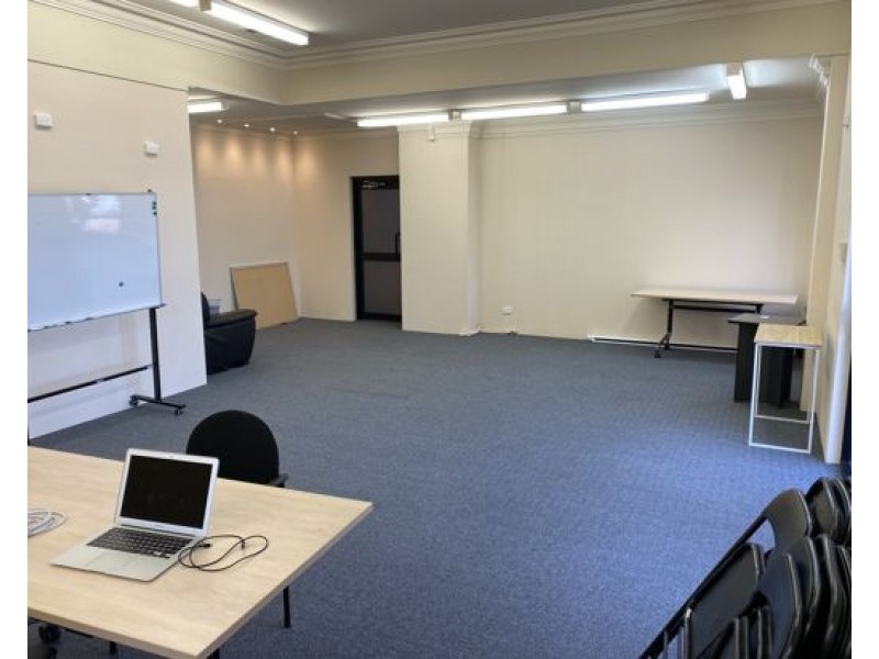 88C Catalano Circuit, Canning Vale WA 6155