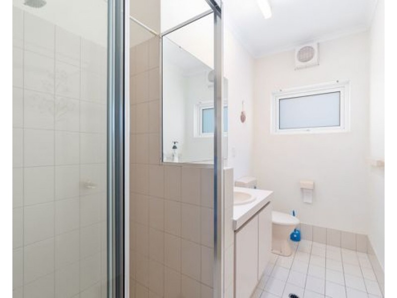 9 Cowrie Crescent, Mount Pleasant WA 6153