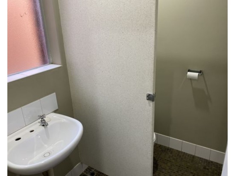 2 Rockingham Road, Hamilton Hill WA 6163