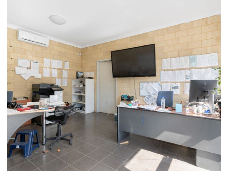 3/8 Murphy Street, O’connor WA 6163